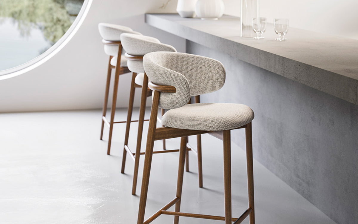 Calligaris Oleandro CS2035 counter stool, room setting