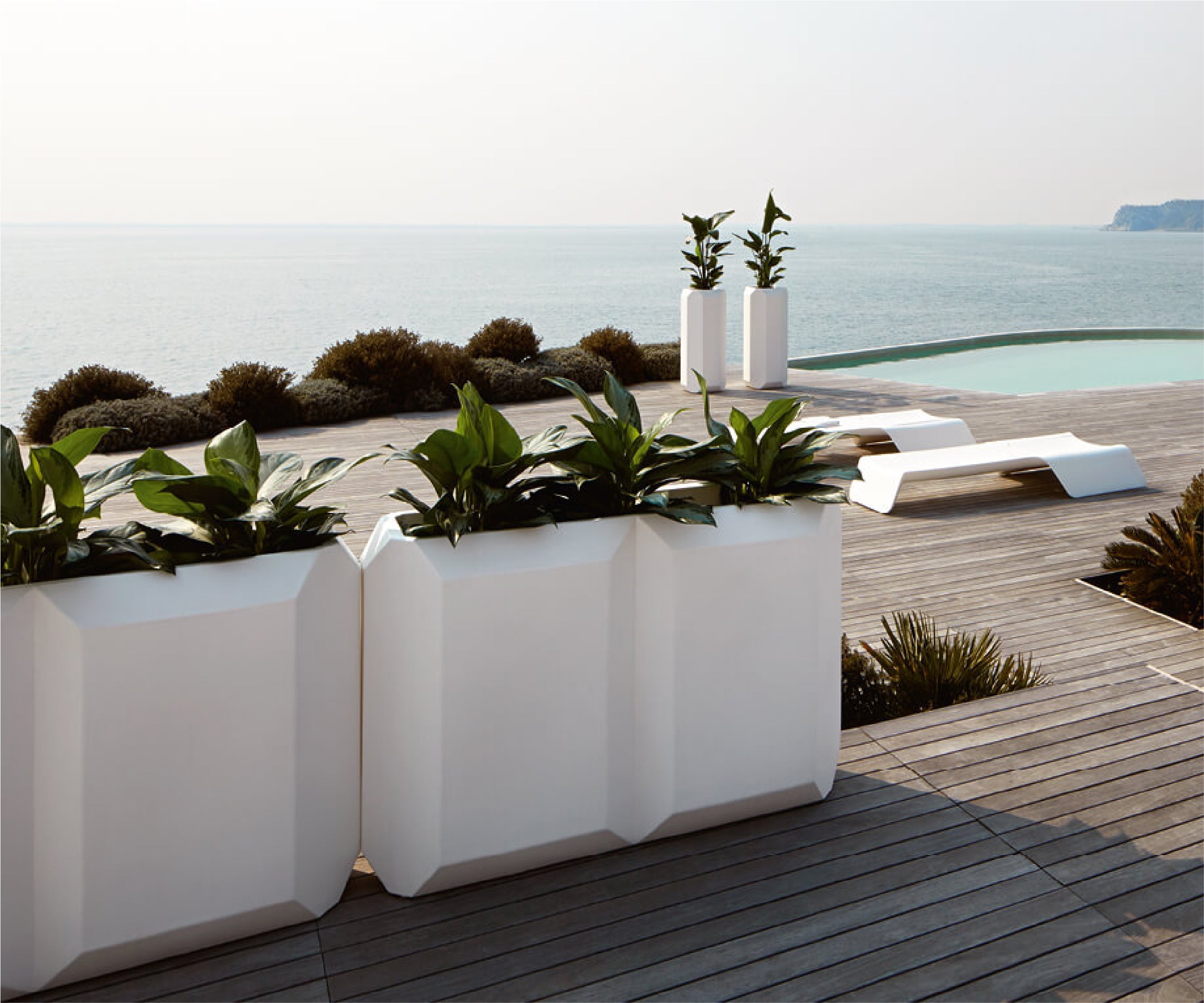 Outdoor Chaises / Planters