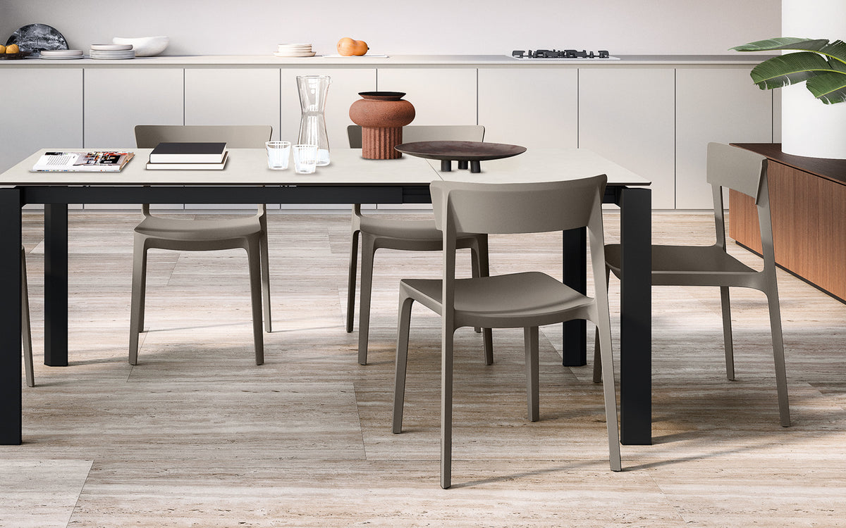 Calligaris Skin CS1391 dining chair, room setting