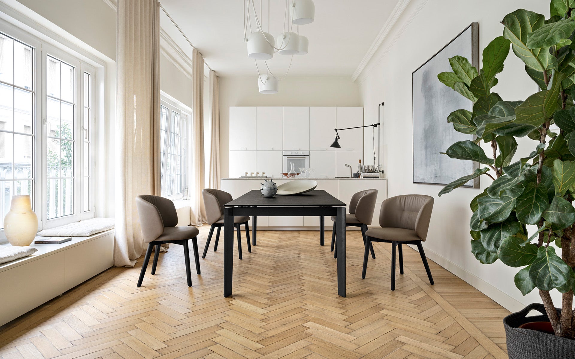 Calligaris Sweel CS2207 dining chair, room setting