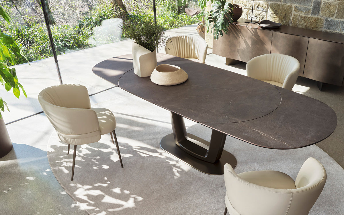 Calligaris Orbital CS4145-S 165 extendable dining table, room setting
