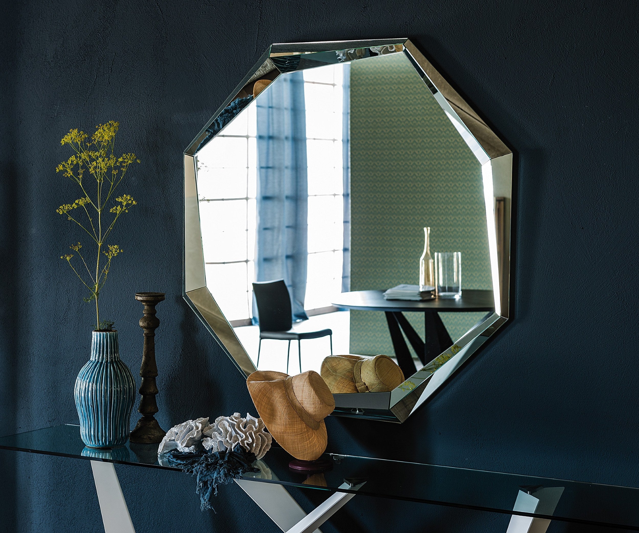 Cattelan Italia Emerald mirror in a room setting