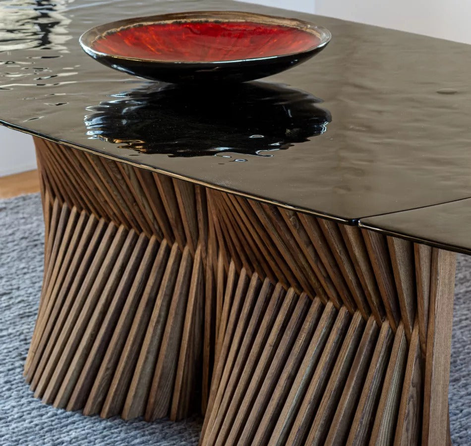 Close-up of the Nest A Double handcrafted ash wood strip base and textured glass top by Natisa