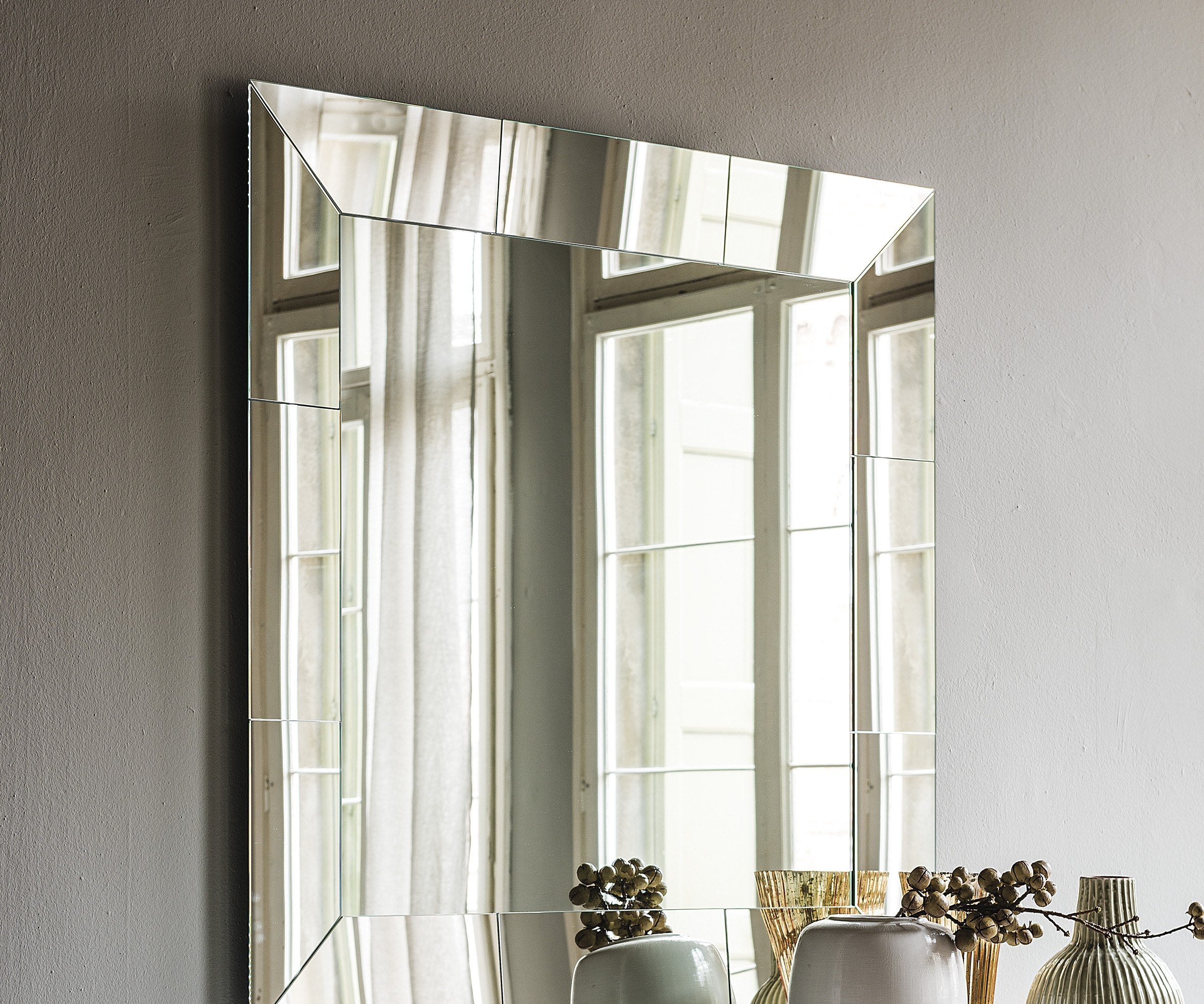 Cattelan Italia Regal mirror in a room setting