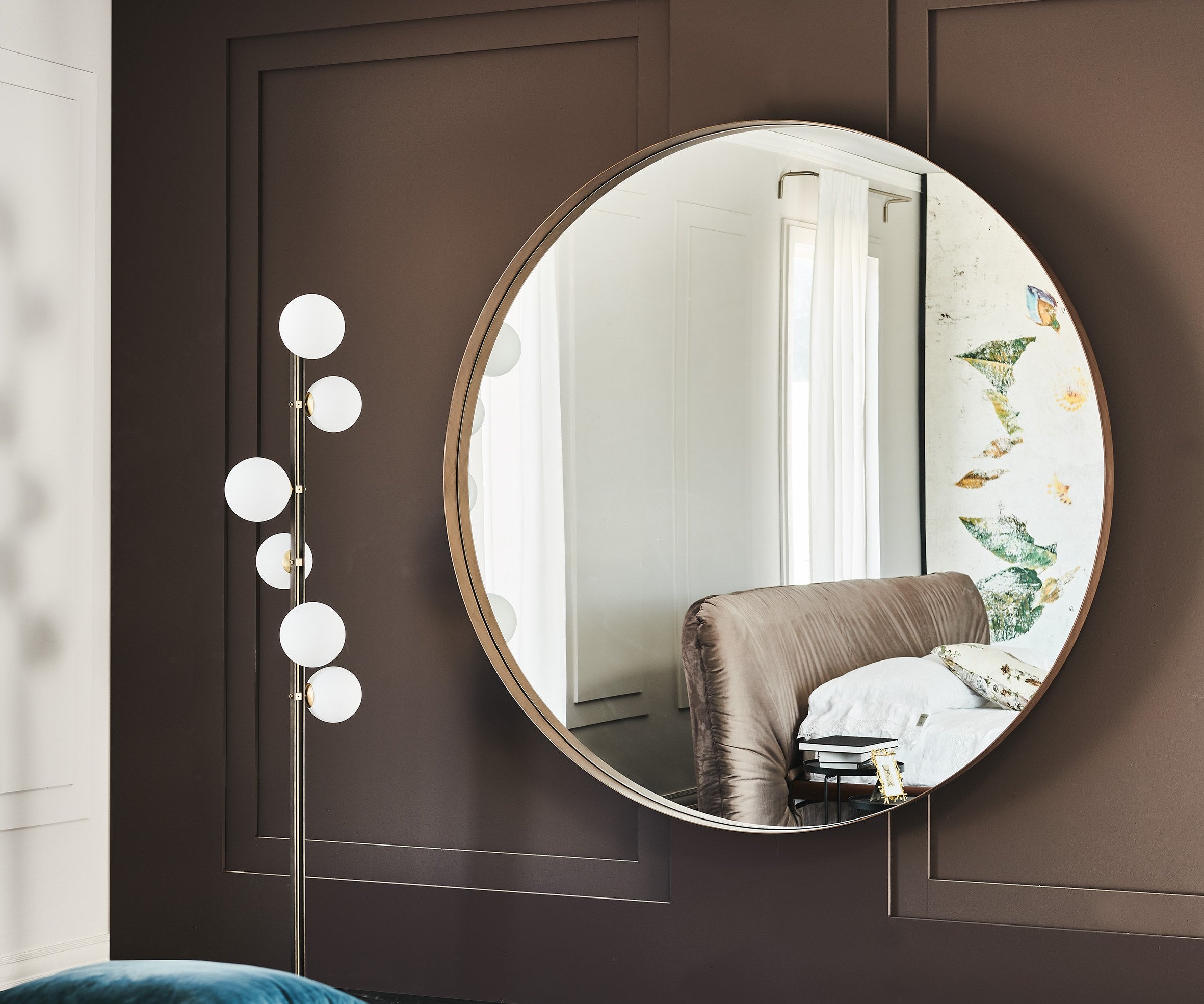 Cattelan Italia Wish Magnum mirror in a room setting